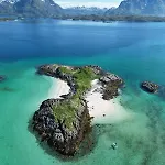 Hennesstrand Brygge - Din Base For Vesteralen Og Lofoten