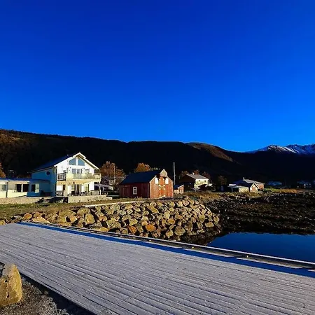 Med Vakker Utsikt I Vesteralen - Lofoten Apartment *