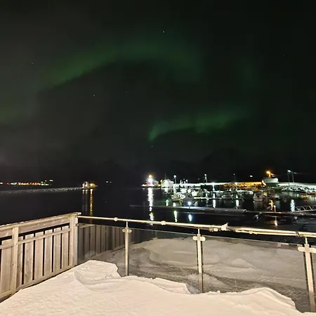 Hennesstrand Brygge - Din Base For Vesteralen Og Lofoten *