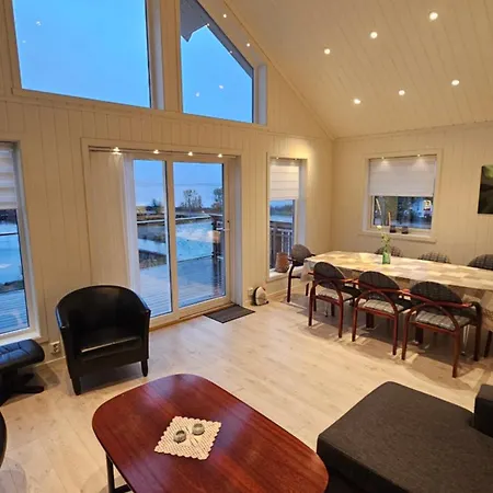 アパート Hennesstrand Brygge - Din Base For Vesteralen Og Lofoten *